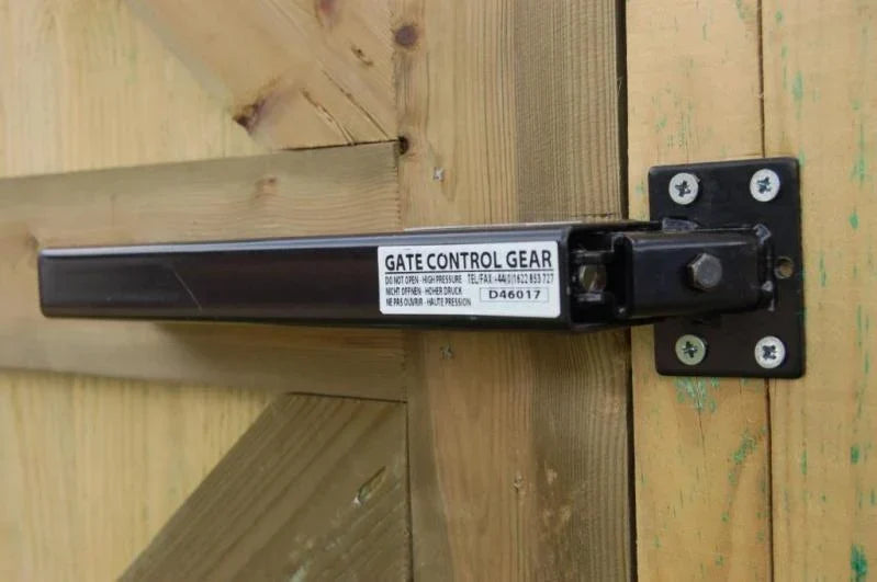 Why the Lockey TB175 Hydraulic Gate Closer Is One of the Best Solutions for Residential Gates